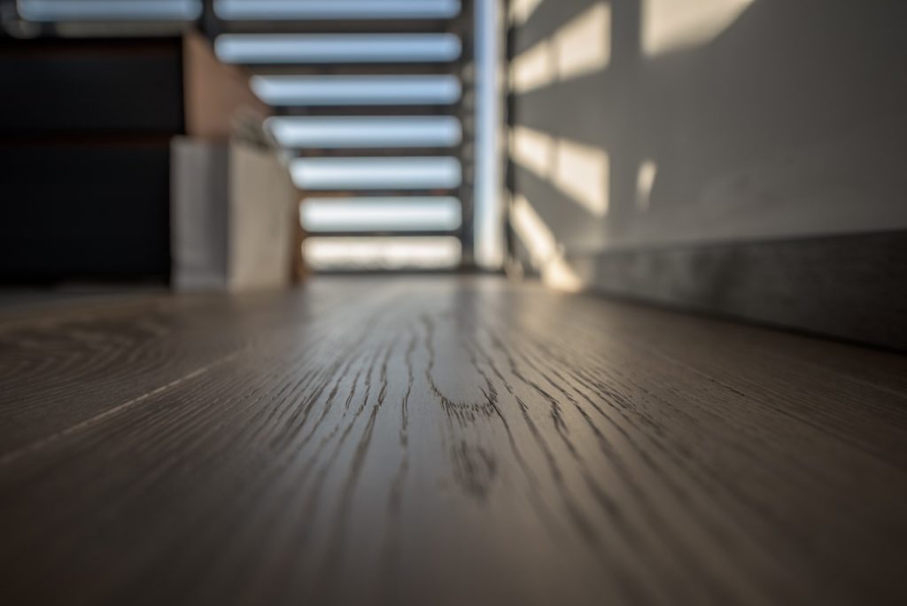Medinės grindys: T-3094 Bagno Vignoni. 230 mm pločio ąžuolinė grindinė lenta.
