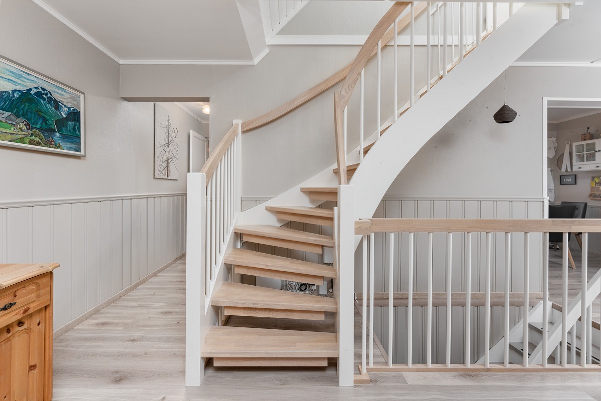 Laiptai – estetikos ir funkcijos darna