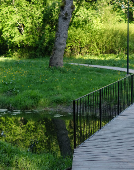 Kodėl NT vystytojai renkasi ąžuolinį parketą?