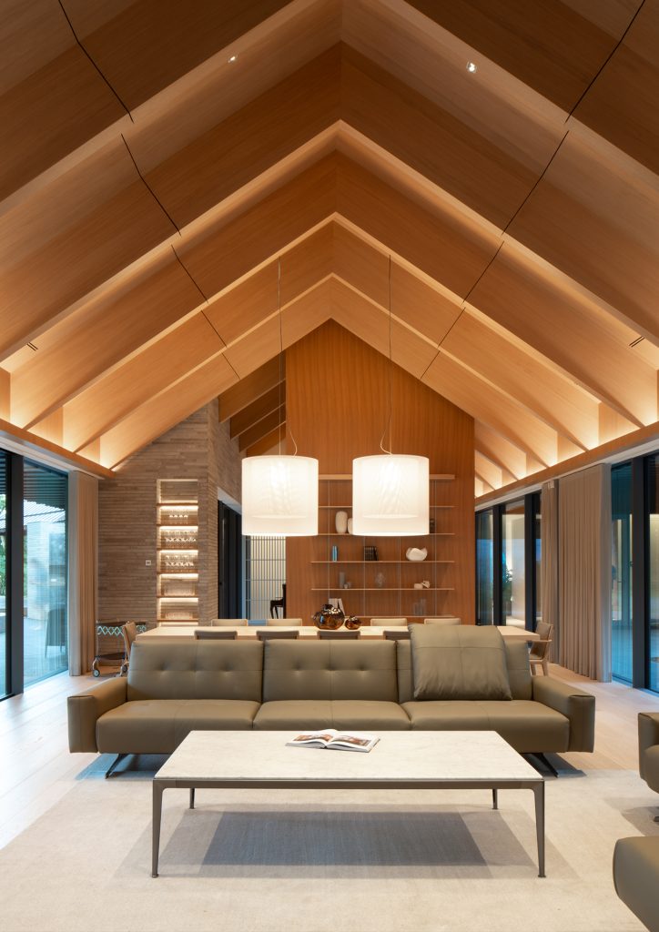 Pamiškio namas: architektūros ir gamtos darna